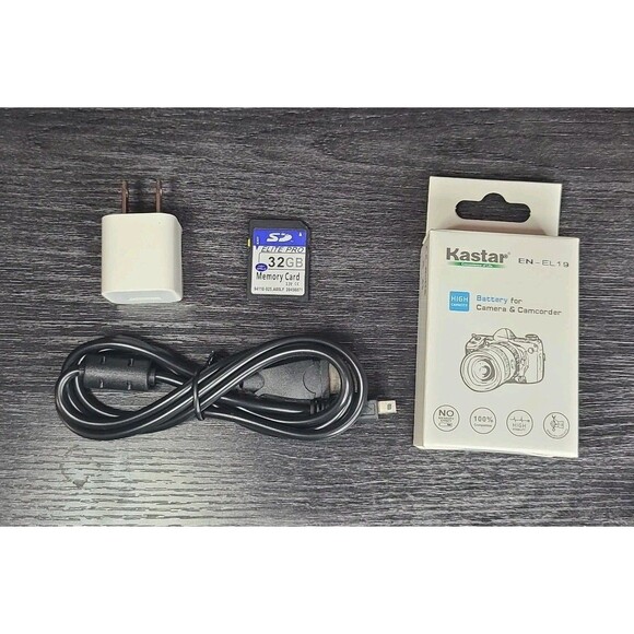 Nikon Coolpix S3700 20MP HD Digital Camera 32GB Bundle -  Refurbished [VG] - Picture 2 of 13